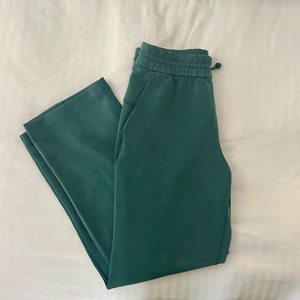 Lululemon Women’s Softstreme Pants